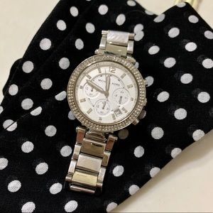 🎁MICHAEL KORS Watch
Women's Chronograph Ritz